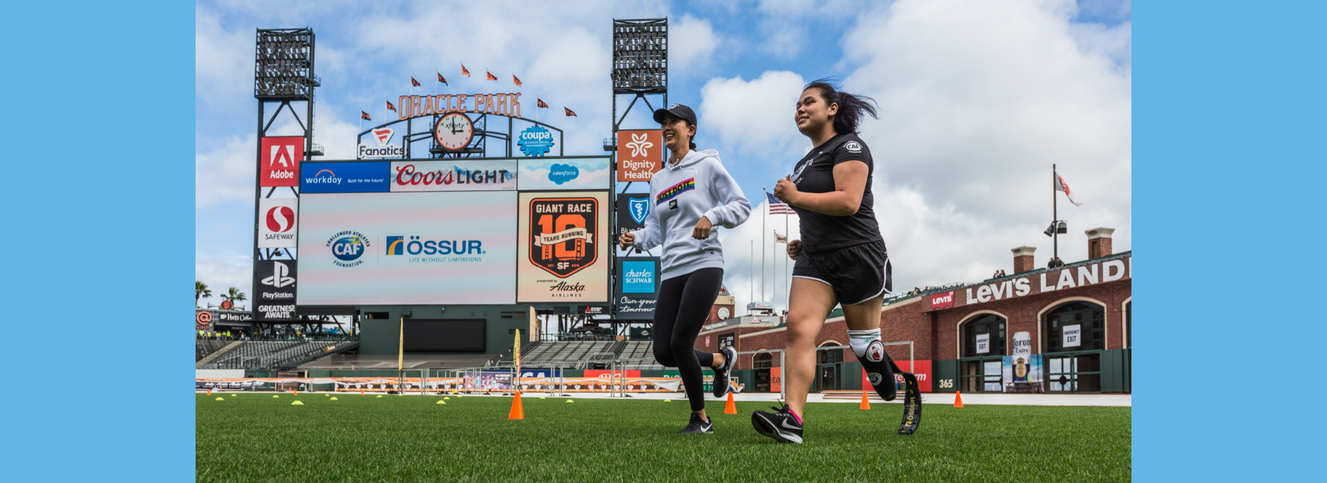 Samara Mejia running with Michelle Wie